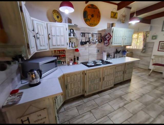 4 BEDROOM HOUSE FOR SALE IN KARENPARK